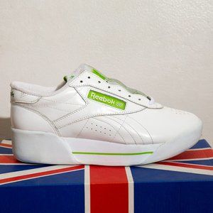 90s vintage Reebok platforms wedges chunky sneakers white leather 9 NWT Y2K